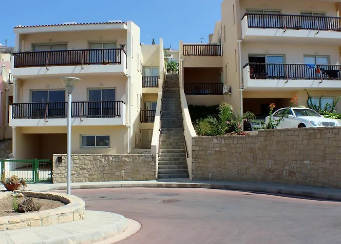 Melanos Village A21 * Πάφος