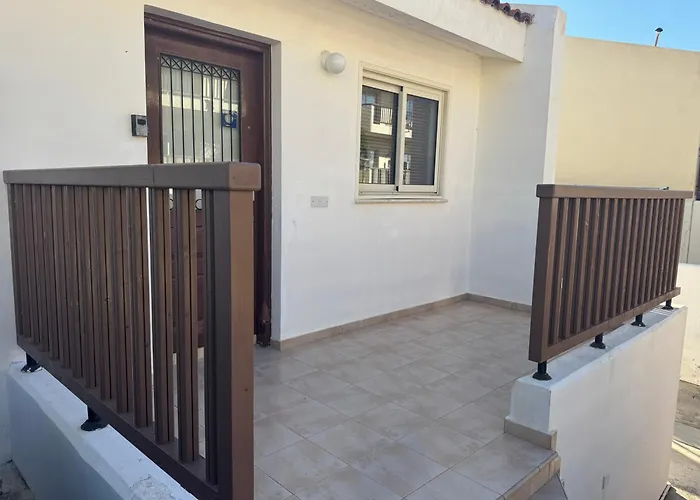 Melanos Village A21 * Πάφος